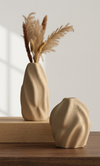 Wavy Vases